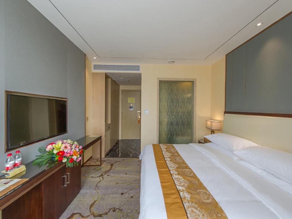 Vienna International Hotel Diecai Wanda High Speed ​​Rail Station Гуйлинь Экстерьер фото