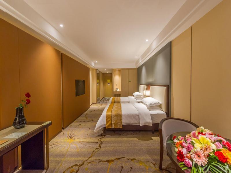 Vienna International Hotel Diecai Wanda High Speed ​​Rail Station Гуйлинь Экстерьер фото